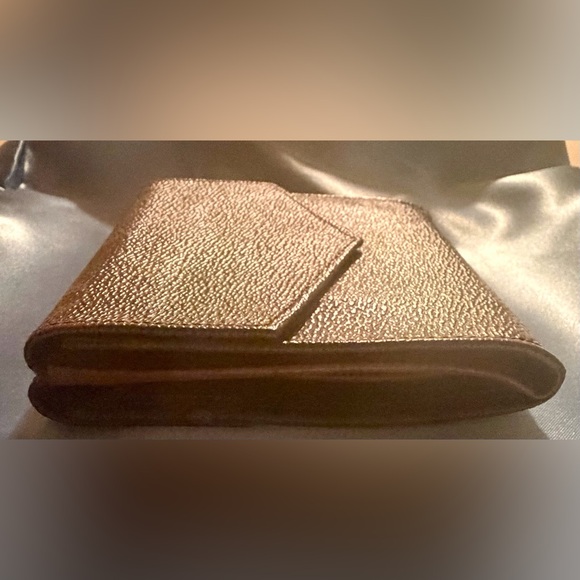 Louis Vuitton Monogram Elise Wallet - Picture 4 of 14